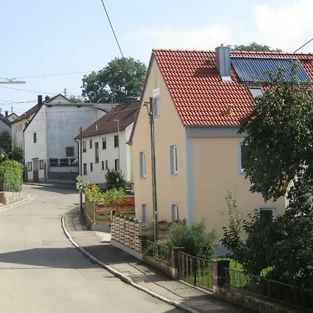 Beim Wegmacher * Rennertshofen