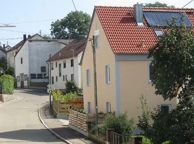Beim Wegmacher * Rennertshofen